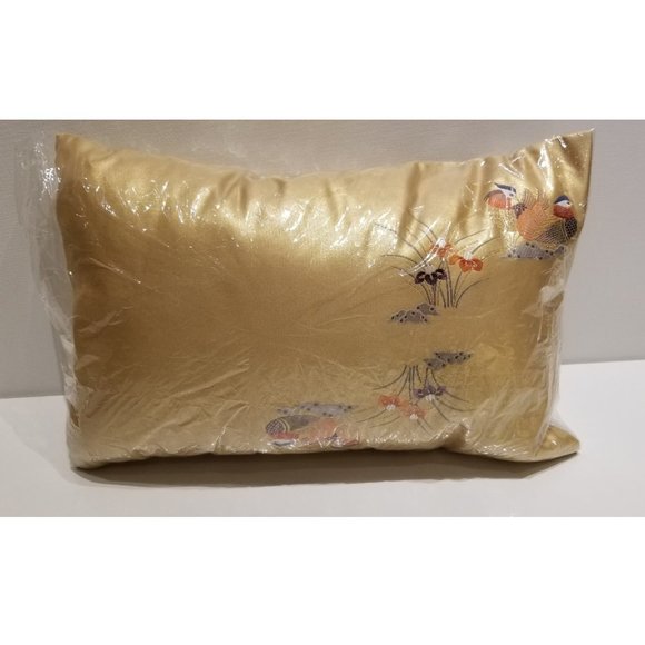 Luxury Japanese Obi silk cushions/pillows - Picture 2 of 10